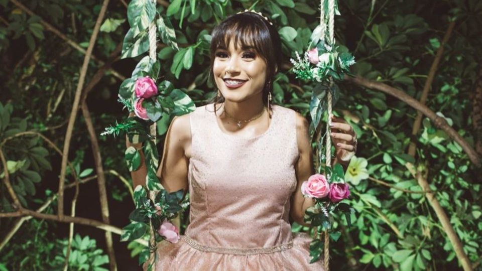 Album Aniversário de 15 anos da Izabela Roberto na Chácara Lumena em Lins-sp