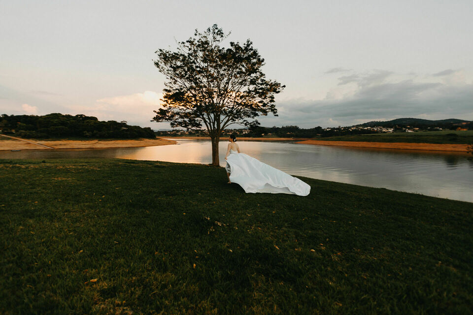 Destination Wedding no Vila das Águas Om Namô: um cenário inesquecível à beira da represa em Bragança Paulista